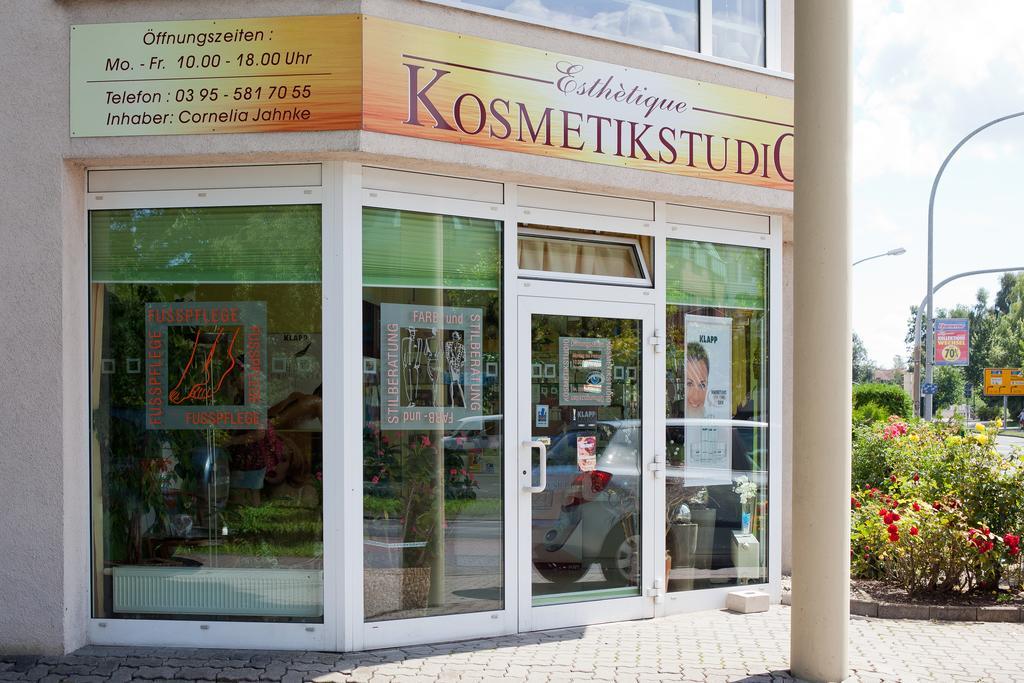 Hotel Jahnke Neubrandenburg Bagian luar foto