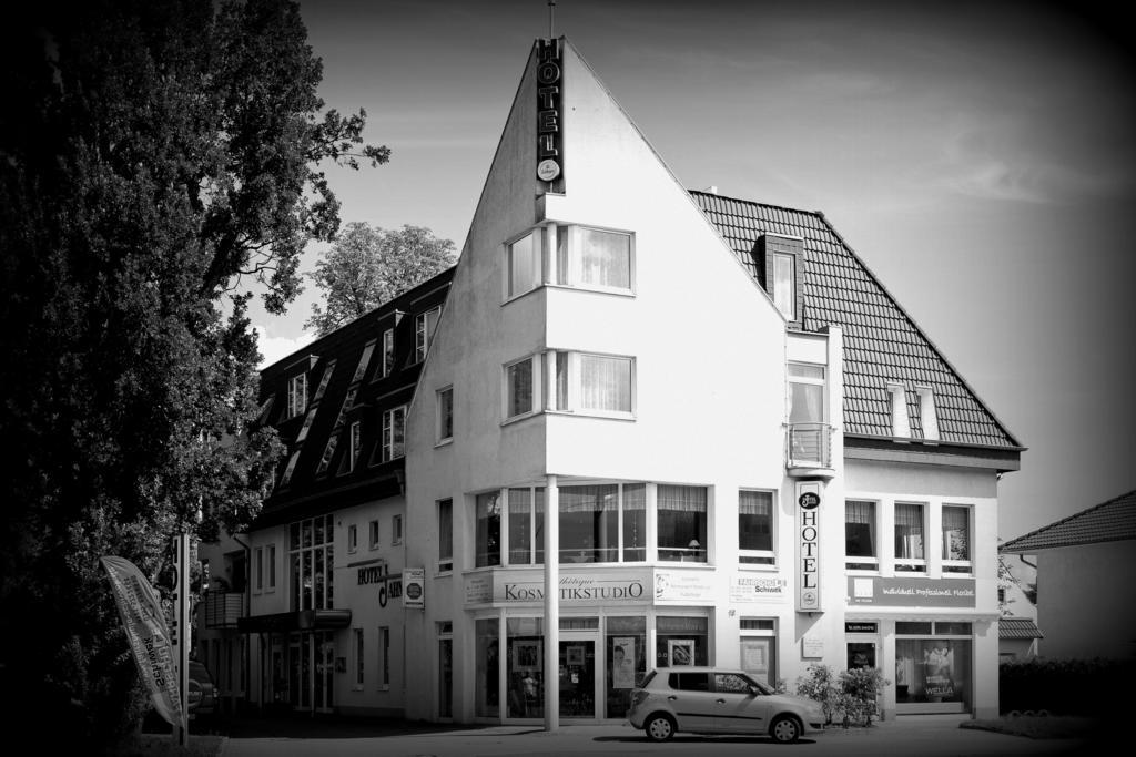 Hotel Jahnke Neubrandenburg Bagian luar foto
